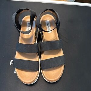 Steve Madden Black Strap Sandals